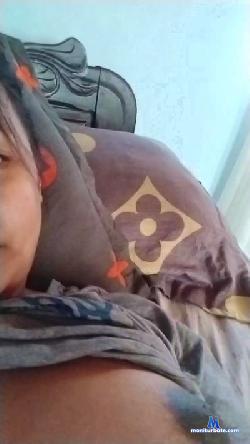 Roham584 cam4 live cam performer profile