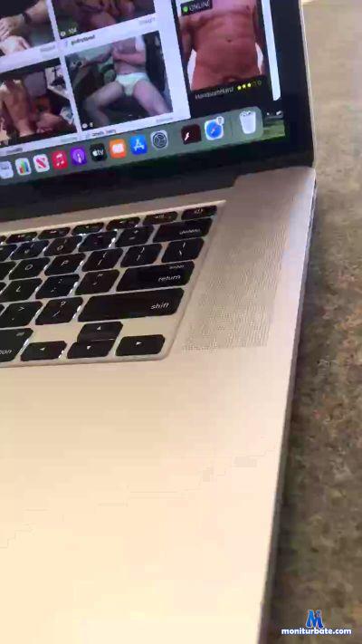 Shortstuff24 cam4 gay performer from United States of America  