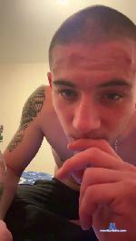 Toto25000 cam4 livecam show performer room profile