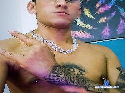 Cristofer_022 cam4 live cam performer profile