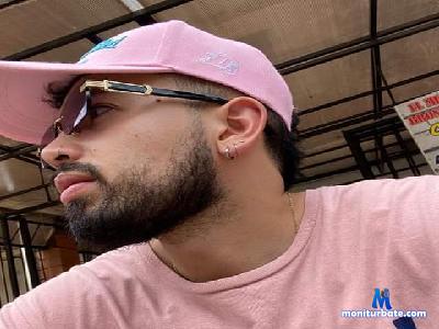 andy_cortes95 cam4 bicurious performer from Republic of Colombia gamer milk smoke cum striptease 