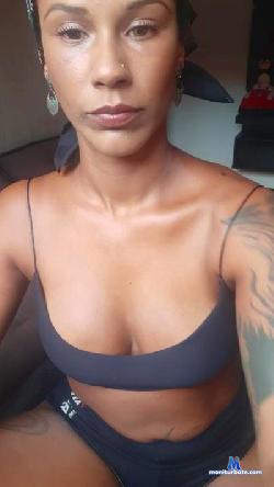 Morenabrazileir cam4 live cam performer profile