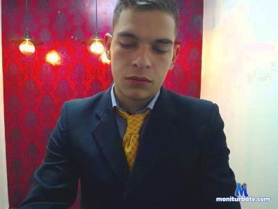 tarabe18 cam4 bicurious performer from Republic of Colombia new latino cum bigcock rollthedice colombia 