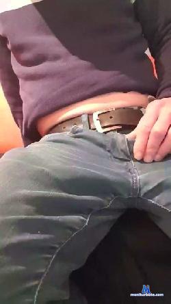roberto20cm cam4 live cam performer profile