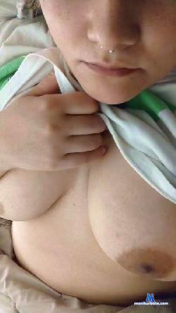 maga_love cam4 live cam performer profile