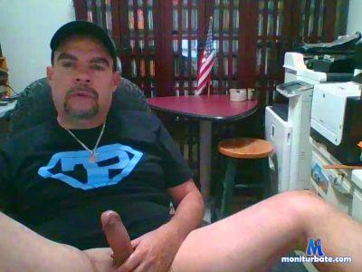 jalem22 cam4 bisexual performer from United States of America  