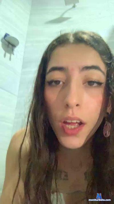 JessiiElee cam4 bisexual performer from Republic of Colombia anal smoke amateur feet pussy masturbation C2C 