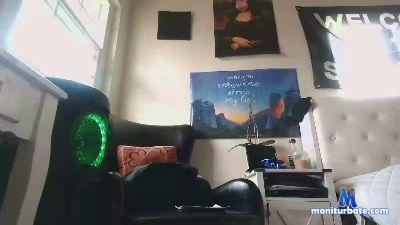 Klarkkent444 cam4 straight performer from United States of America amateur feet bdsm tall 