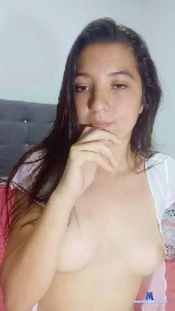 cheica2 cam4 live cam performer profile