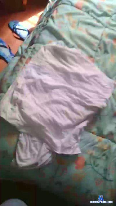 juan2727xxx cam4 bisexual performer from Republic of Peru  
