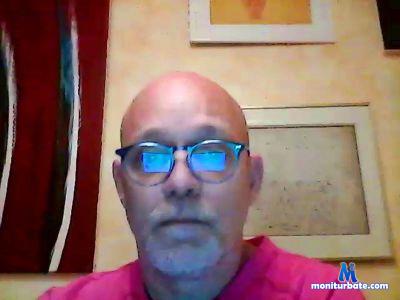 Calin90 cam4 gay performer from French Republic  