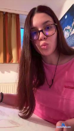 funDilara cam4 live cam performer profile