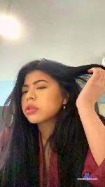 Chloeflor cam4 livecam show performer room profile