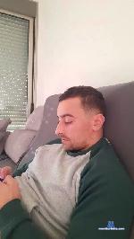 leoncito2020 cam4 livecam show performer room profile
