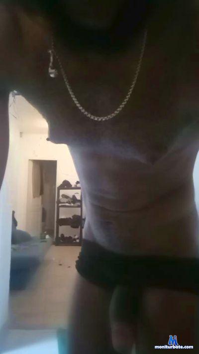 Youriika cam4 gay performer from French Republic dispopourbaiser 