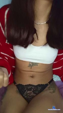 Maiva cam4 live cam performer profile