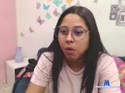 Nylonsuzi cam4 live cam performer profile