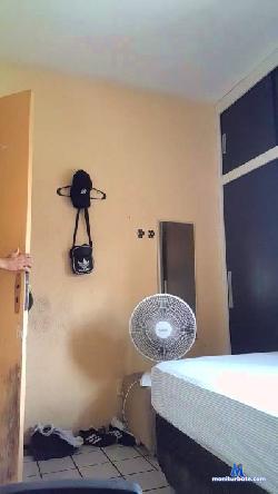 leao074 cam4 live cam performer profile