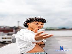 MaximilianoPaez cam4 live cam performer profile