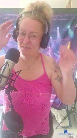 Schnute007 cam4 live cam performer profile