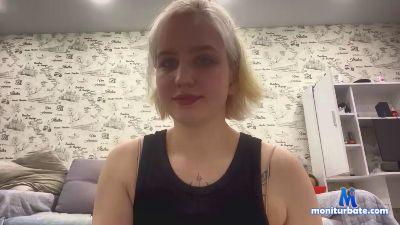 AileneRowson cam4 bicurious performer from French Republic C2C masturbation anal pussy lesbian 