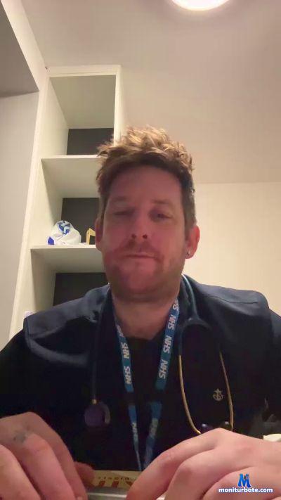 Heavenly_Guy cam4 gay performer from United Kingdom of Great Britain & Northern Ireland  