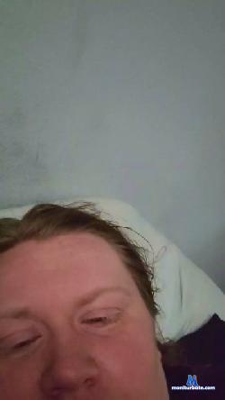 Bigbustylesbian cam4 live cam performer profile
