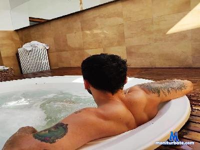 Sweetgaycouple cam4 gay performer from Argentine Republic  