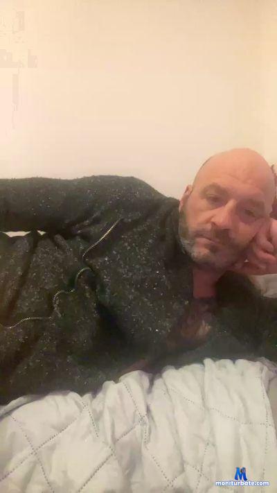 Hotti00 cam4 bisexual performer from Federal Republic of Germany Smoke 