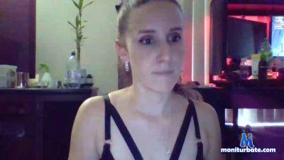 Kinkycouple8931 cam4 bisexual performer from Commonwealth of Australia  