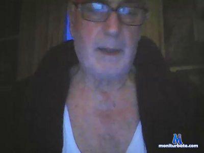 bocchinaro5 cam4 gay performer from Republic of Italy  
