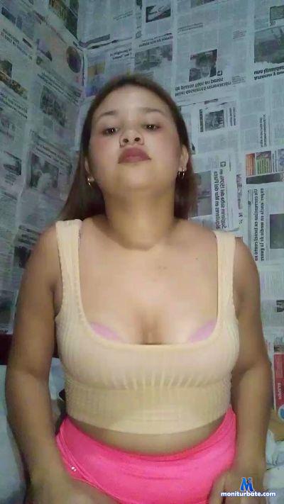 lulyacosta03 cam4 straight performer from Argentine Republic  