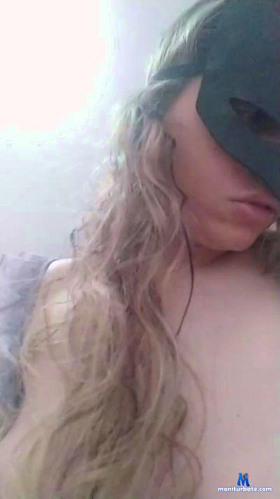 Merilinda cam4 bicurious performer from Kingdom of Spain  