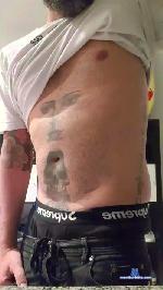 22cm81 cam4 livecam show performer room profile