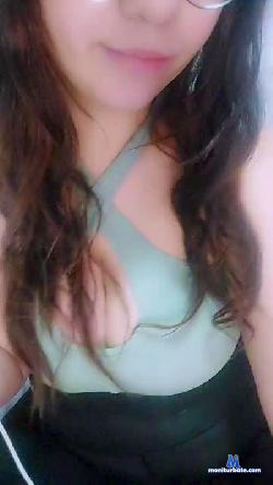 Yunittp cam4 live cam performer profile