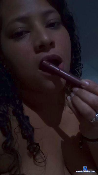 caro2021 cam4 bisexual performer from United States of America  