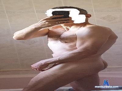 elegant_man81 cam4 bicurious performer from French Republic  