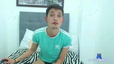 Adriann_Deacon cam4 gay performer from Kingdom of Spain ass dildo bottom fingersplay dance rollthedice gay 