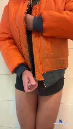 Shirt_cum cam4 livecam show performer room profile