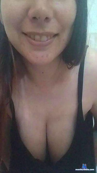 Minerva_r cam4 bicurious performer from Argentine Republic  