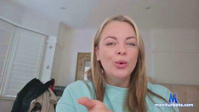 Chloe_Black8 cam4 straight performer from United Kingdom of Great Britain & Northern Ireland  