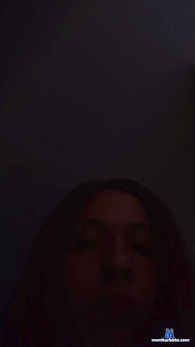 SexyRed621 cam4 straight performer from United States of America  