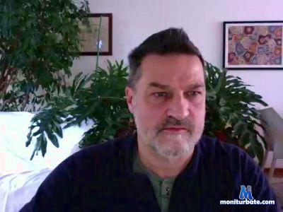 DAR66 cam4 bicurious performer from Republic of Italy  