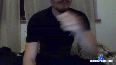 M25schizz cam4 bisexual performer from Republic of Italy cumshot hairy feet twink cum 