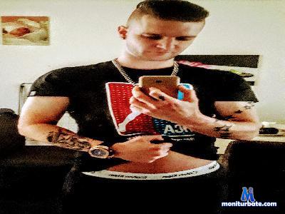 dannyxoxo_hot cam4 bicurious performer from Kingdom of the Netherlands masturbation gamer cute cosplay smoke striptease 