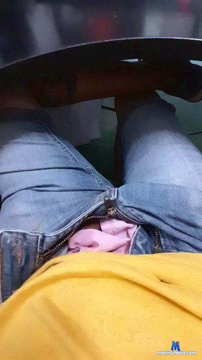 bruno3955 cam4 straight performer from Argentine Republic  