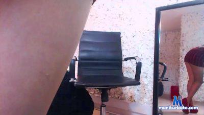 MrBull_ cam4 straight performer from Republic of Italy  
