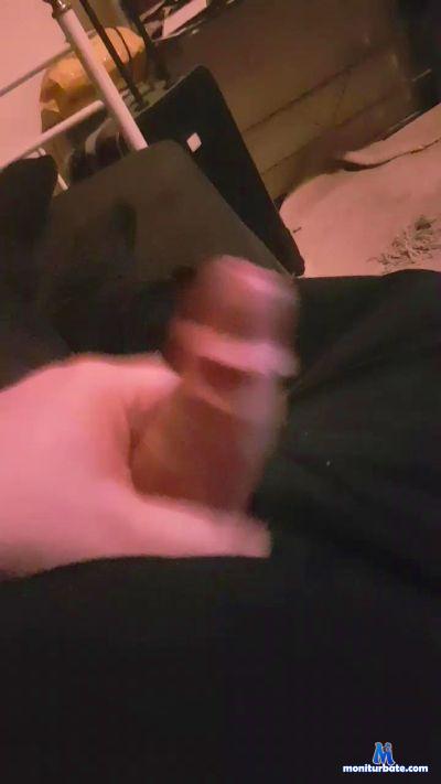 donvito82 cam4 straight performer from Federal Republic of Germany  