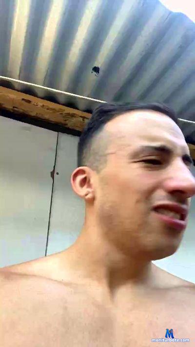 Max_hot69 cam4 straight performer from Republic of Chile  