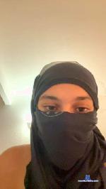 Marocainee cam4 livecam show performer room profile